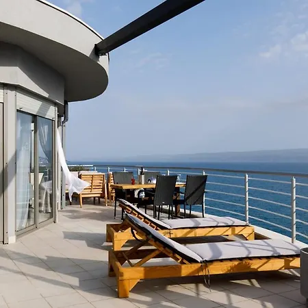 Ark Apartment