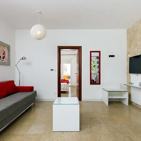 Apartment Ark