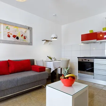 Ark Apartment