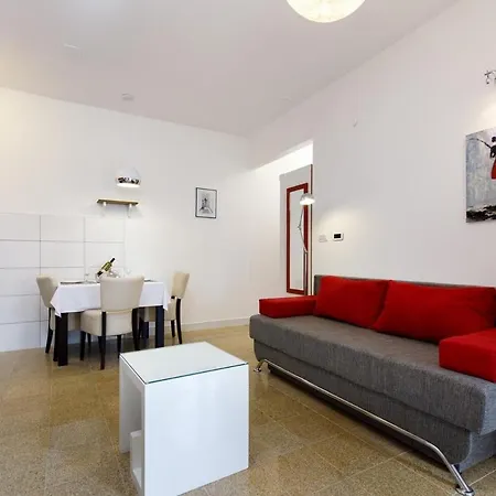 Apartment Ark *